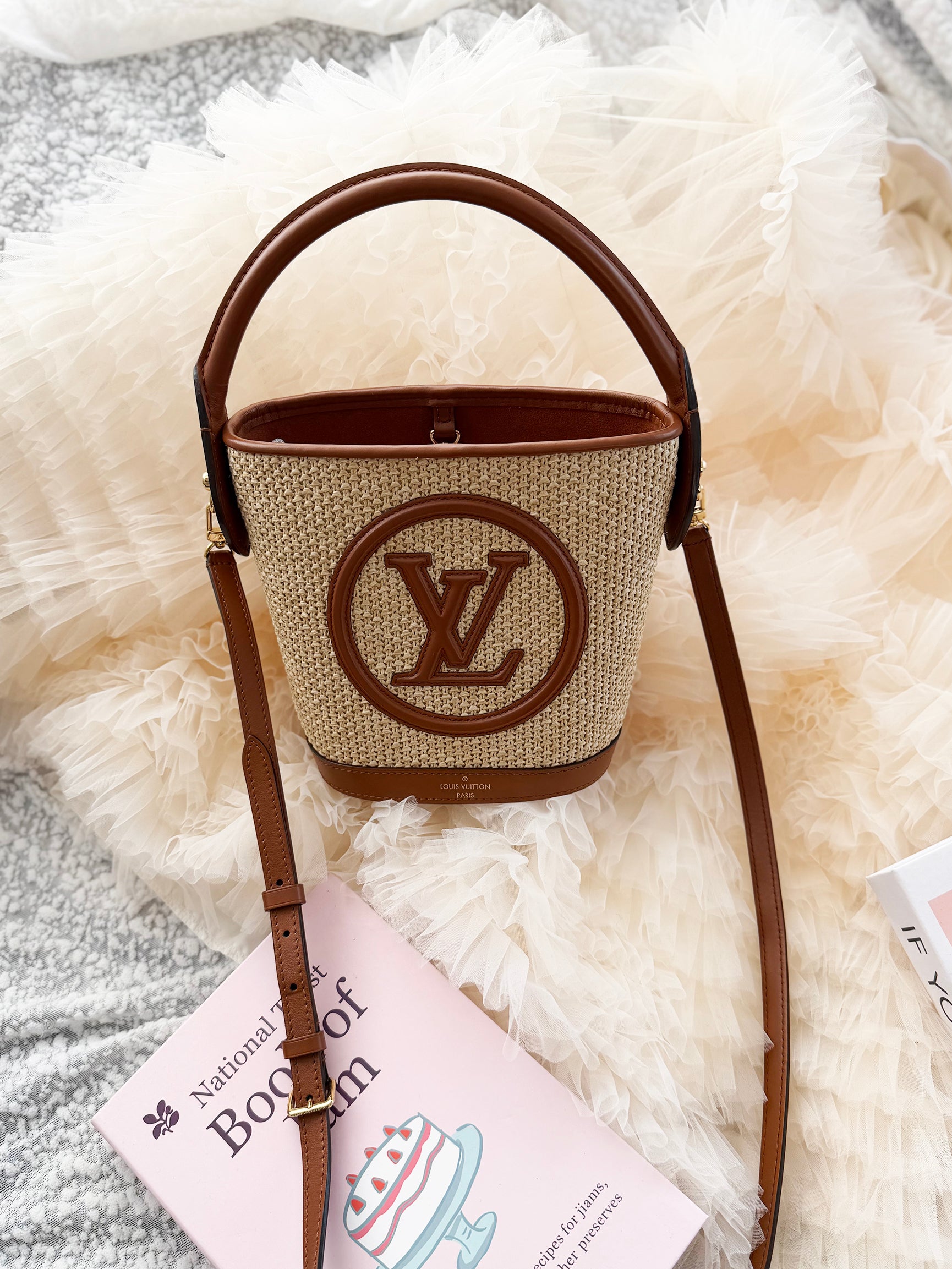 Louis Vuitton City Resort Straw bucket bag with shoulder & crossbody straps