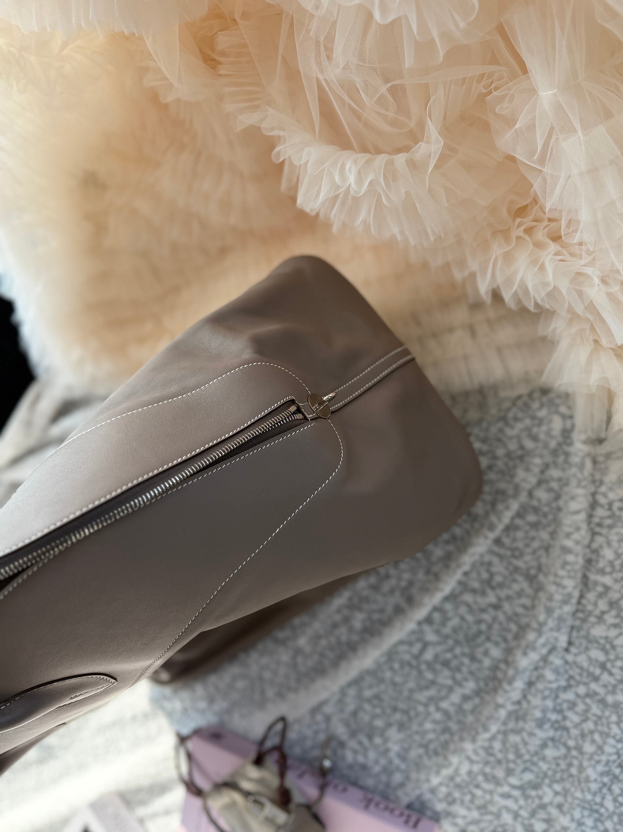 Hermes Elephant Gray Handbag relax45