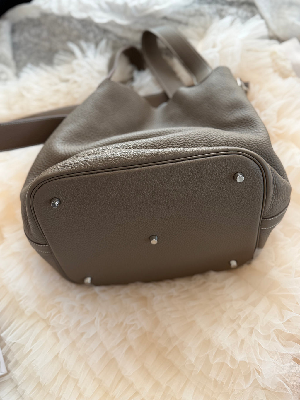 Hermès Picotin 26 Lock in Gris Elephant with a Replacement Shoulder Strap