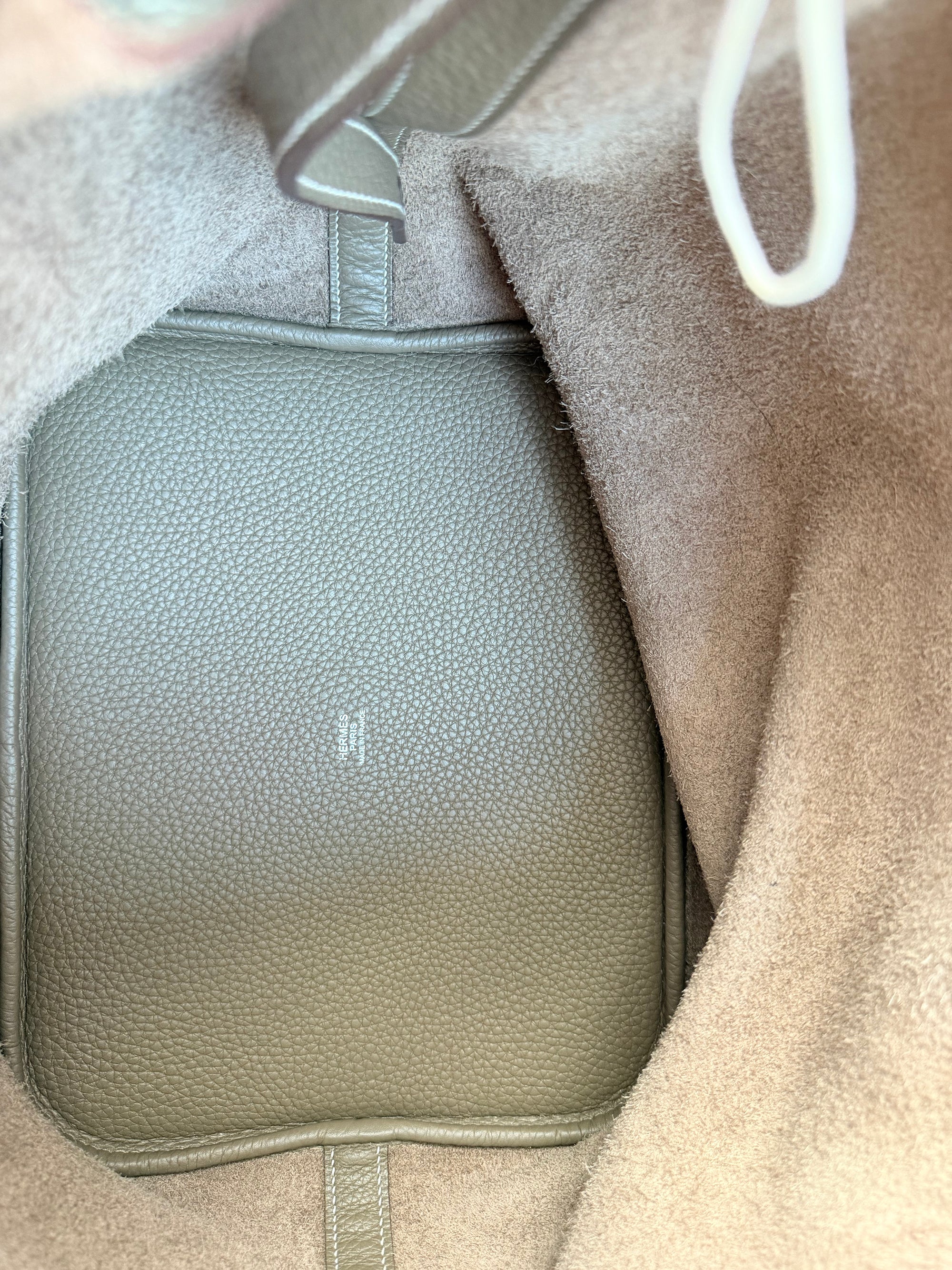 Hermès Picotin 26 Lock in Gris Elephant with a Replacement Shoulder Strap